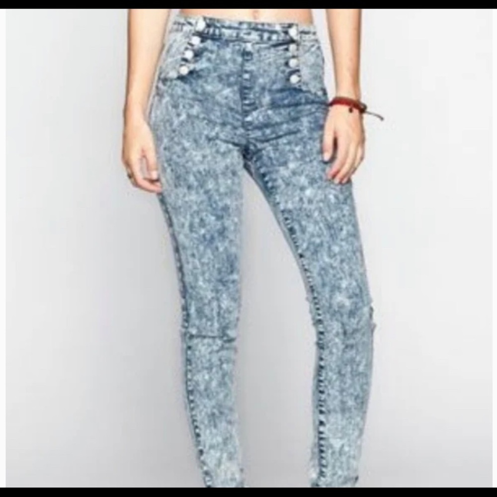 Almost Famous Stonewashed/Acid washed Jeans Size 9